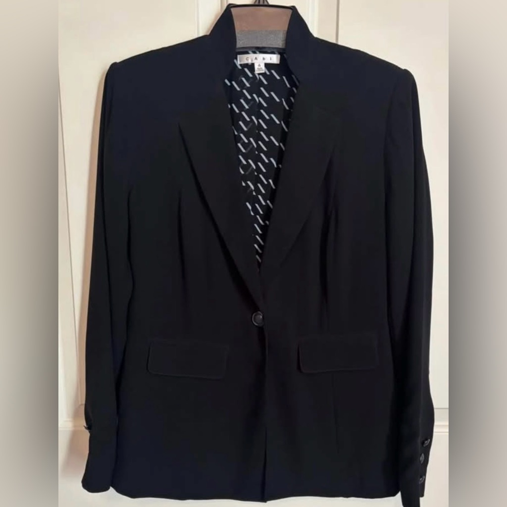 Cabi 717 City Blazer